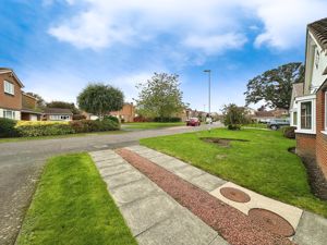 Photo 6- click for photo gallery